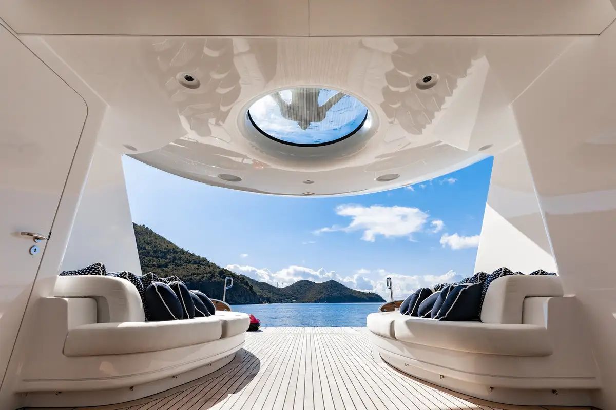 EXCELLENCE - Photo 2