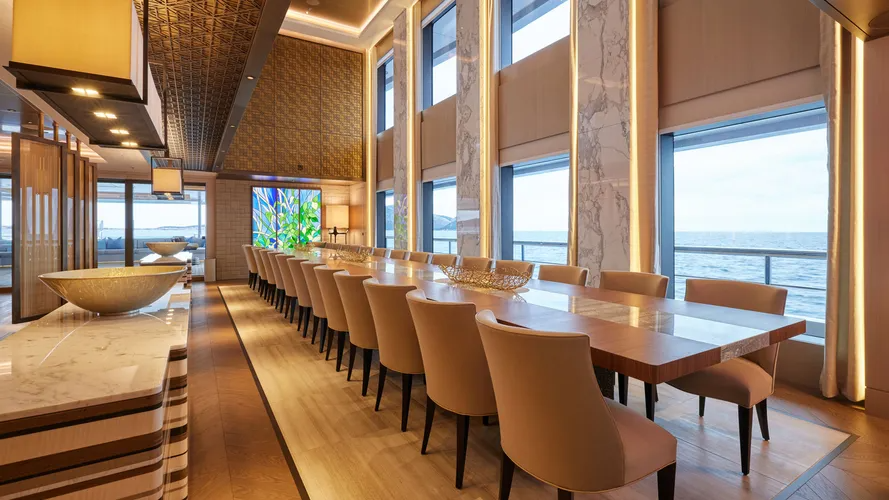 RENAISSANCE - Photo 2